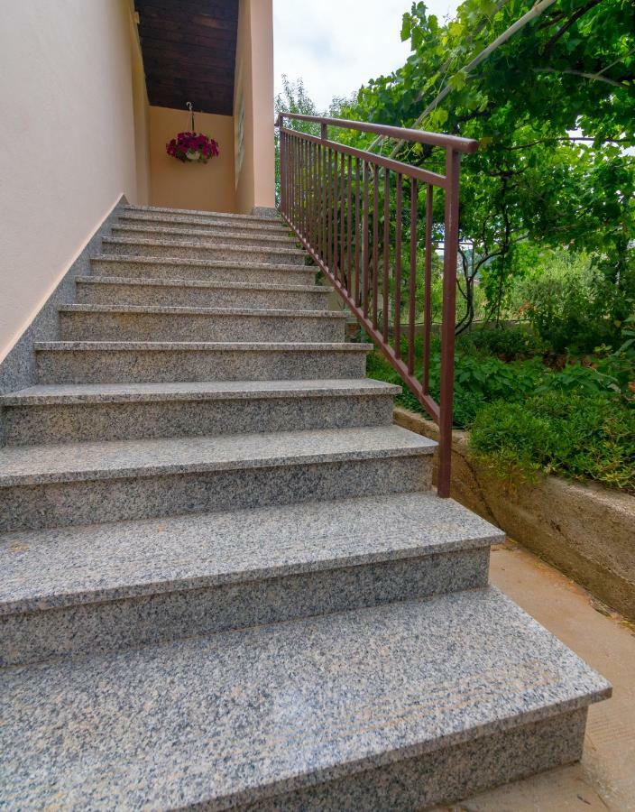 689 Banjol Apartamento Exterior foto