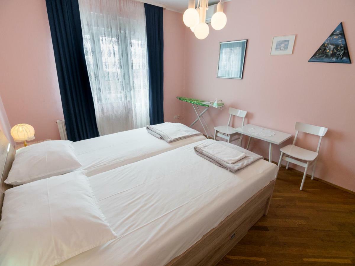 689 Banjol Apartamento Exterior foto